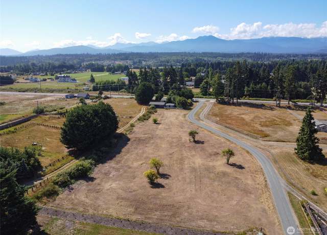 Property at 114 Leprechaun Ln, Port Angeles, WA 98362