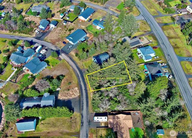 Property at 138 N Razor Clam Dr SW, Ocean Shores, WA 98569