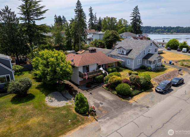 Property at 108 Champion St, Steilacoom, WA 98388, 3 beds, 2 baths