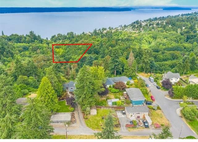 Property at 1517 SW 124th St, Burien, WA 98146