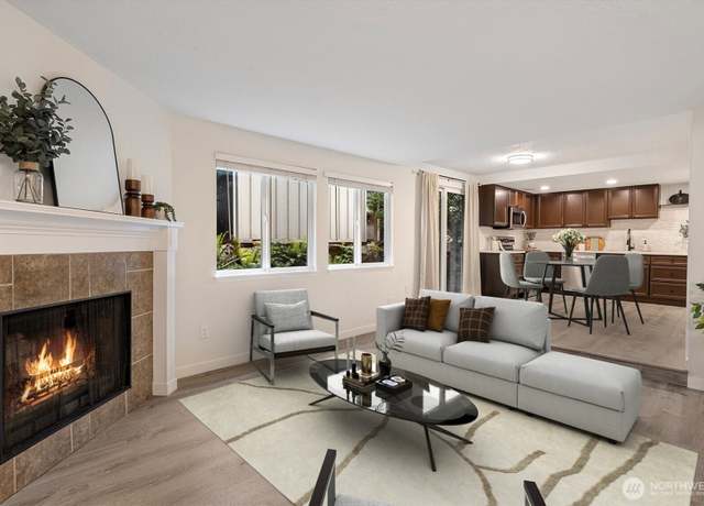 Property at 12718 NE 120th St Unit J-2, Kirkland, WA 98034, 1 bed, 1.5 baths