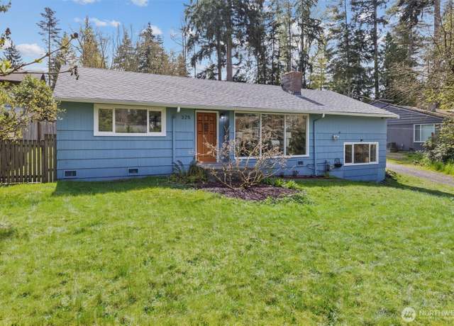 Property at 325 NE 178th St, Shoreline, WA 98155, 4 beds, 2 baths