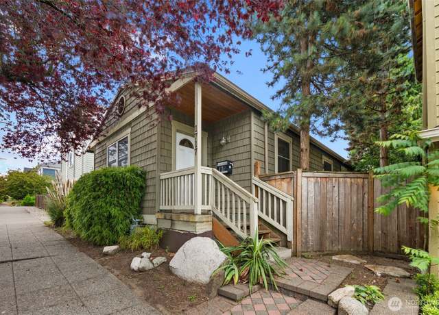Property at 1717 E Spruce St, Seattle, WA 98122, 3 beds, 1 bath