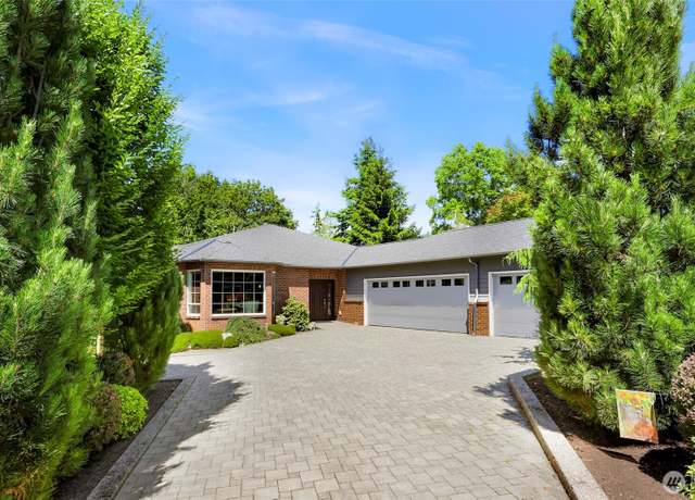 Property at 2620 Birch St, Bellingham, WA 98226, 4 beds, 3 baths