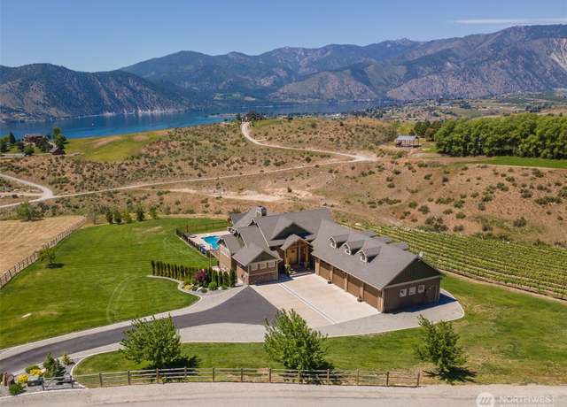 Property at 653 Lakayuse Rd, Manson, WA 98831, 4 beds, 3.5 baths