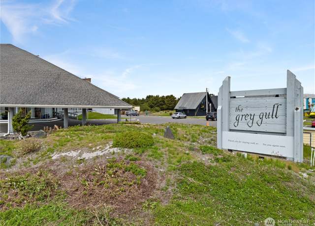 Property at 651 Ocean Shores Blvd NW #108, Ocean Shores, WA 98569, 1 bed, 1 bath
