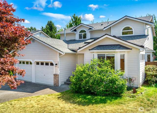Property at 24212 13th Pl W, Bothell, WA 98021, 4 beds, 2.5 baths