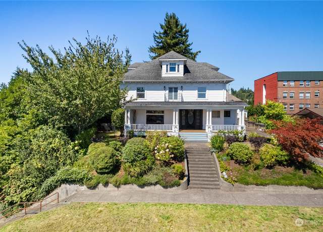 Property at 114 W 2nd St, Aberdeen, WA 98520, 6 beds, 3.5 baths