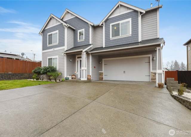 Property at 13019 SE 309th Pl, Auburn, WA 98092, 4 beds, 2.5 baths