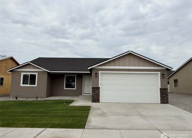 Property at 40 Salmon Dr, Wenatchee, WA 98801, 3 beds, 2 baths