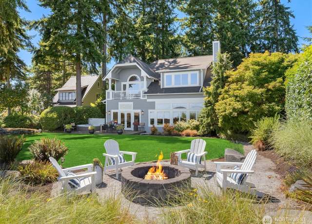 Property at 10668 NE Manor Ln, Bainbridge Island, WA 98110, 3 beds, 3 baths