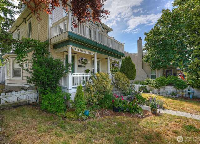 Property at 1106 N K St, Tacoma, WA 98403, 4 beds, 2.5 baths