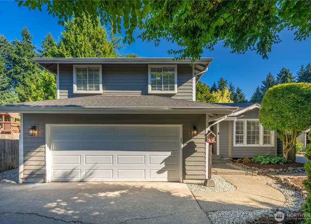 Property at 7918 131st Street Ct E, Puyallup, WA 98373, 3 beds, 2.5 baths
