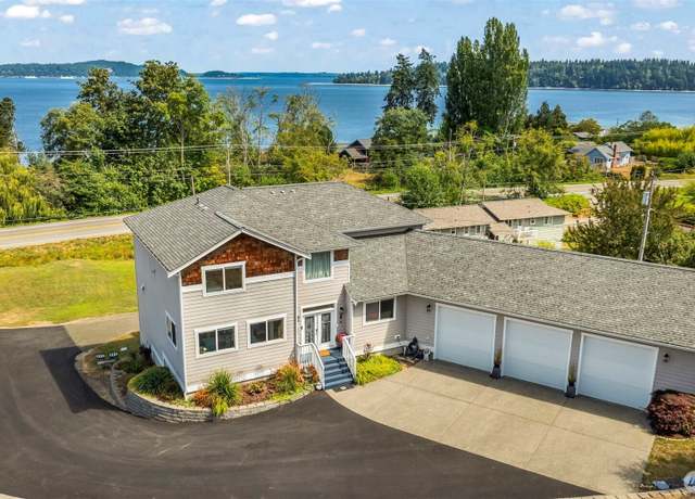 Property at 9498 SE Southworth Dr, Port Orchard, WA 98366, 3 beds, 2.5 baths