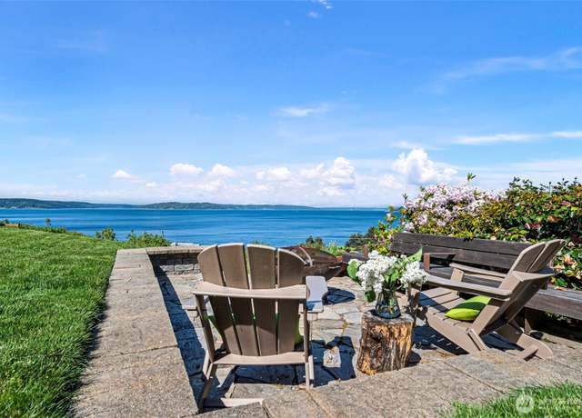 Property at 3315 N 36th St, Tacoma, WA 98407, 4 beds, 3 baths