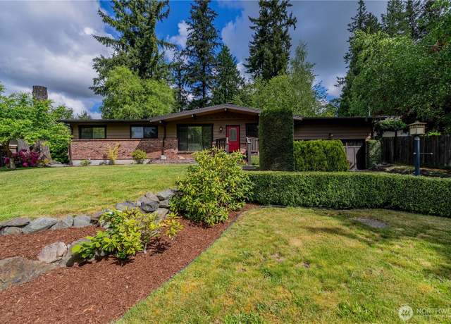 Property at 10418 NE 193rd St, Bothell, WA 98011, 3 beds, 1 bath