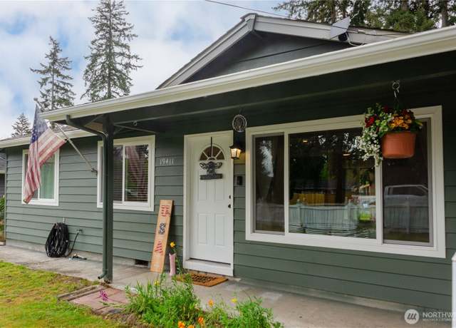 Property at 19411 67th St E, Bonney Lake, WA 98391, 3 beds, 1 bath