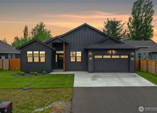 Property at 111 S McNeely St, Buckley, WA 98321, 4 beds, 2 baths