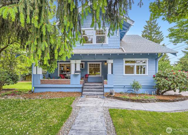 Property at 625 5th Ave S, Kent, WA 98032, 5 beds, 2 baths