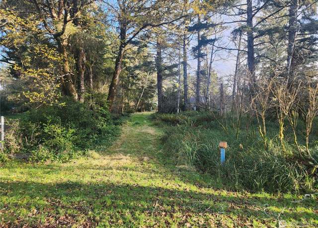 Property at 764 SE Tern Ct, Ocean Shores, WA 98569