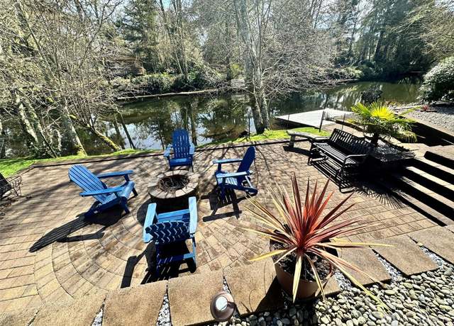 Property at 804 Meteor Ct SE, Ocean Shores, WA 98569, 3 beds, 2.5 baths