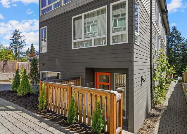 Property at 18339 Wallingford Ave N Unit B, Shoreline, WA 98133, 4 beds, 4 baths