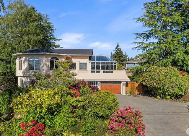 Property at 1550 N Narrows Dr, Tacoma, WA 98406, 3 beds, 3 baths