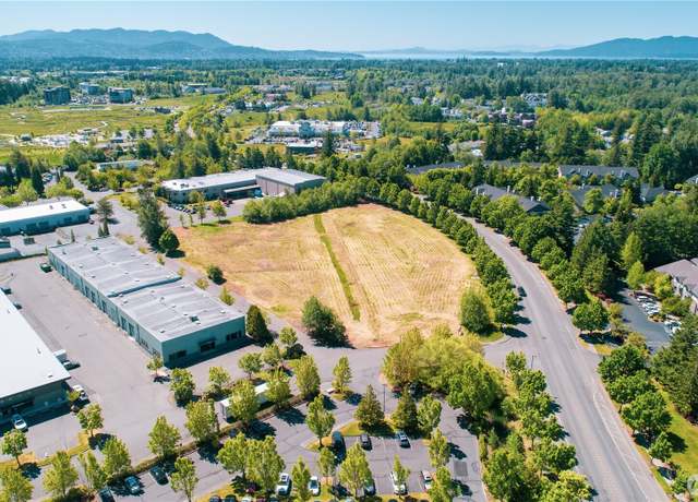 Property at 465 Sequoia Dr, Bellingham, WA 98226