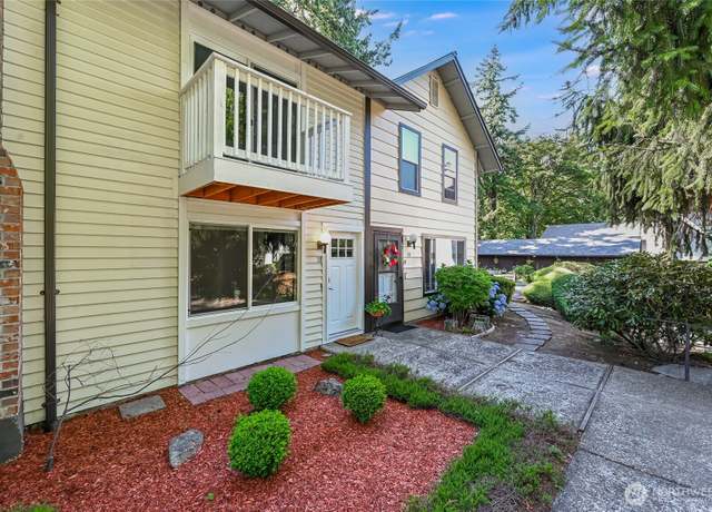 Property at 1717 150th Ave SE #18, Bellevue, WA 98007, 2 beds, 1.5 baths