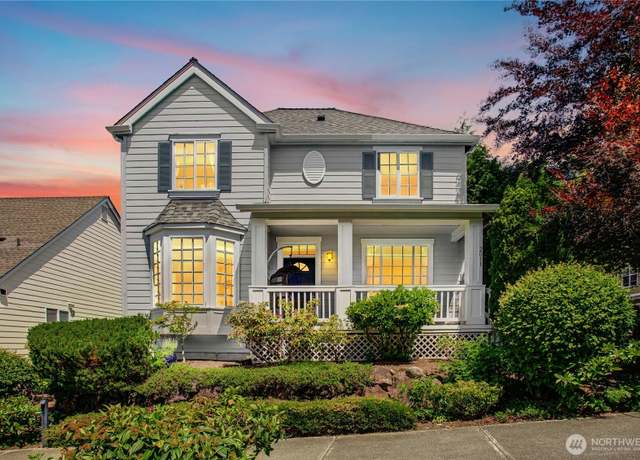 Property at 2011 NE Kenilworth Ln, Issaquah, WA 98029, 3 beds, 2.5 baths