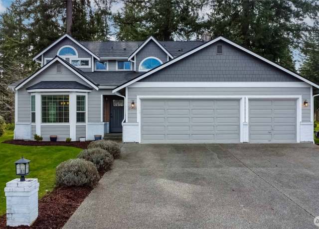Property at 25821 Lake Wilderness Country Club Dr SE, Maple Valley, WA 98038, 3 beds, 2.5 baths