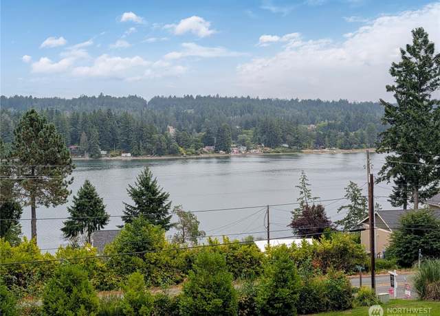 Property at 7509 145th St NW, Gig Harbor, WA 98329, 3 beds, 2.5 baths