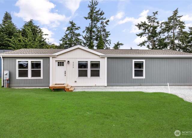 Property at 4359 Childrens Ave, Oak Harbor, WA 98277, 3 beds, 2 baths