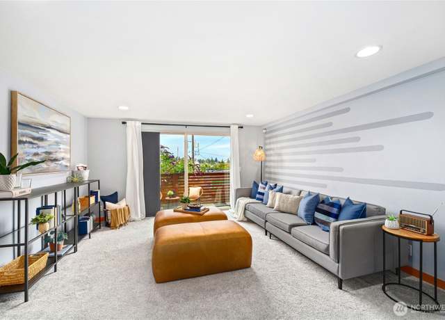 Property at 4710 37th Ave SW Unit B, Seattle, WA 98126, 2 beds, 1.5 baths