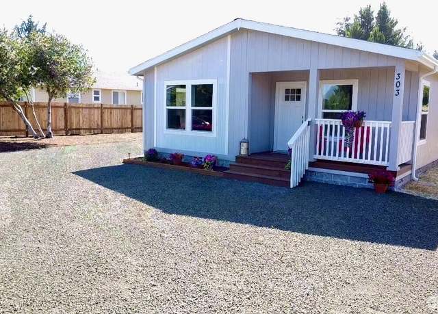 Property at 303 N Wynoochee Dr SW, Ocean Shores, WA 98569, 3 beds, 2 baths