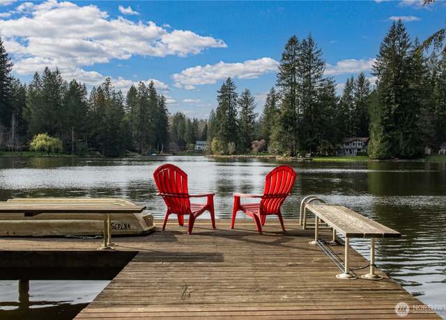 Property at 31816 NE 106th St, Carnation, WA 98014, 4 beds, 3.5 baths