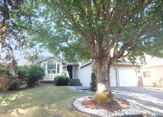 Property at 6307 1st Dr SE, Everett, WA 98203, 4 beds, 3 baths