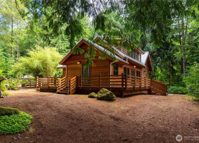 Property at 1692 Galbraith Ln, Bellingham, WA 98229, 2 beds, 1.5 baths