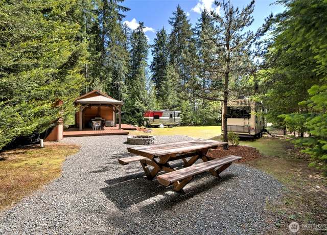 Property at 161 N Duckabush Dr E, Hoodsport, WA 98548, 1 bed, 1 bath