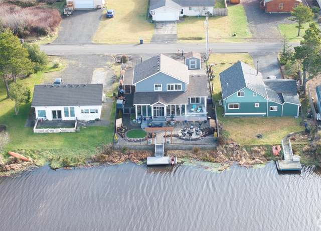 Property at 289 Canal Dr NE, Ocean Shores, WA 98569, 4 beds, 3 baths