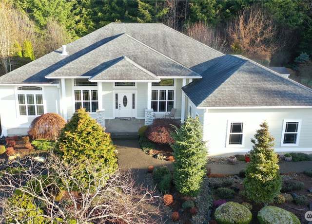 Property at 50 Holbrook Ln, Aberdeen, WA 98520, 3 beds, 3 baths