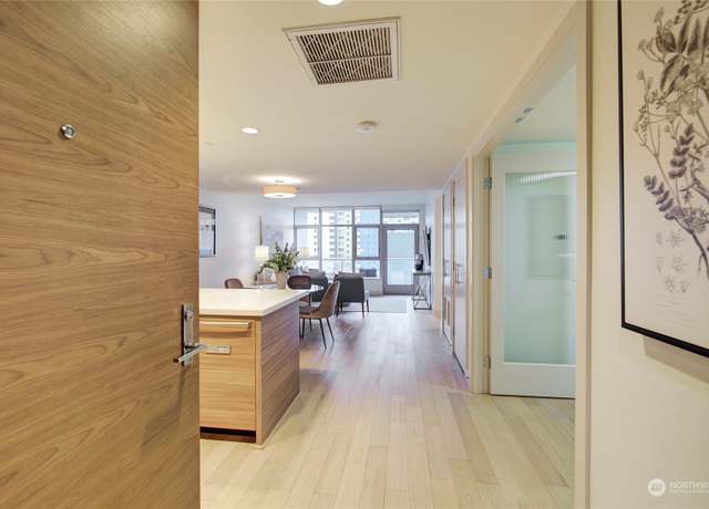 Property at 583 Battery St Unit 706N, Seattle, WA 98121, 1 bed, 1 bath