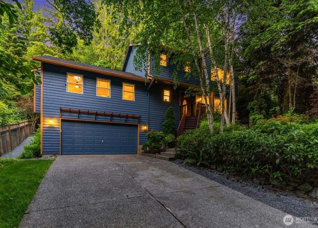 Property at 4635 Seahurst Ave, Everett, WA 98203, 3 beds, 2.5 baths