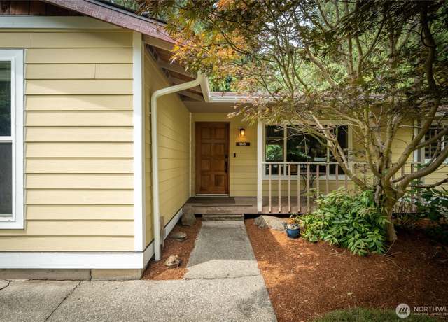 Property at 118 W Winesap Rd, Bothell, WA 98012, 3 beds, 2 baths