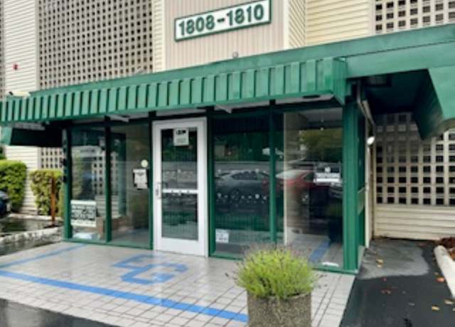 Property at 1810 S 118th #401, Seattle, WA 98168, 3 beds, 2 baths