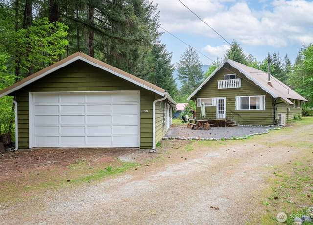 Property at 100 Aspen Ln, Packwood, WA 98361, 3 beds, 1.5 baths