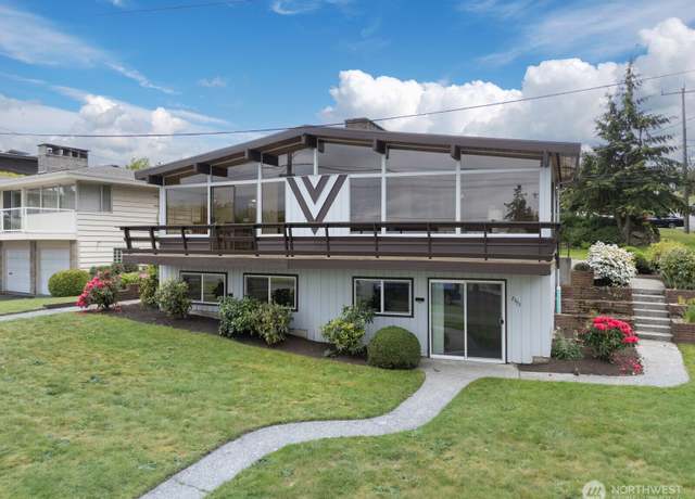 Property at 2393 NW 90th St, Seattle, WA 98117, 4 beds, 3 baths
