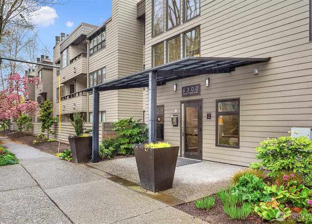 Property at 6300 Sand Point Way NE #312, Seattle, WA 98115, 2 beds, 2 baths