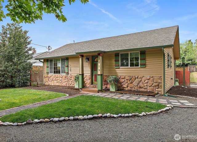 Property at 2013 Jacobsen Blvd NE, Bremerton, WA 98310, 3 beds, 1 bath