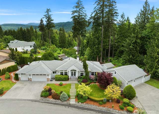 Property at 7725 213 Ave SE, Snohomish, WA 98290, 5 beds, 3 baths
